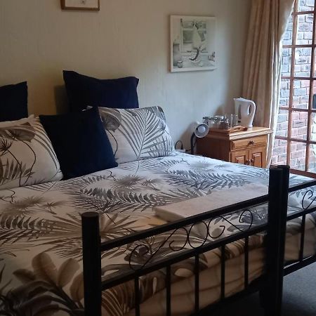 Thrush Nest Durban Bed & Breakfast Pinetown Exterior photo